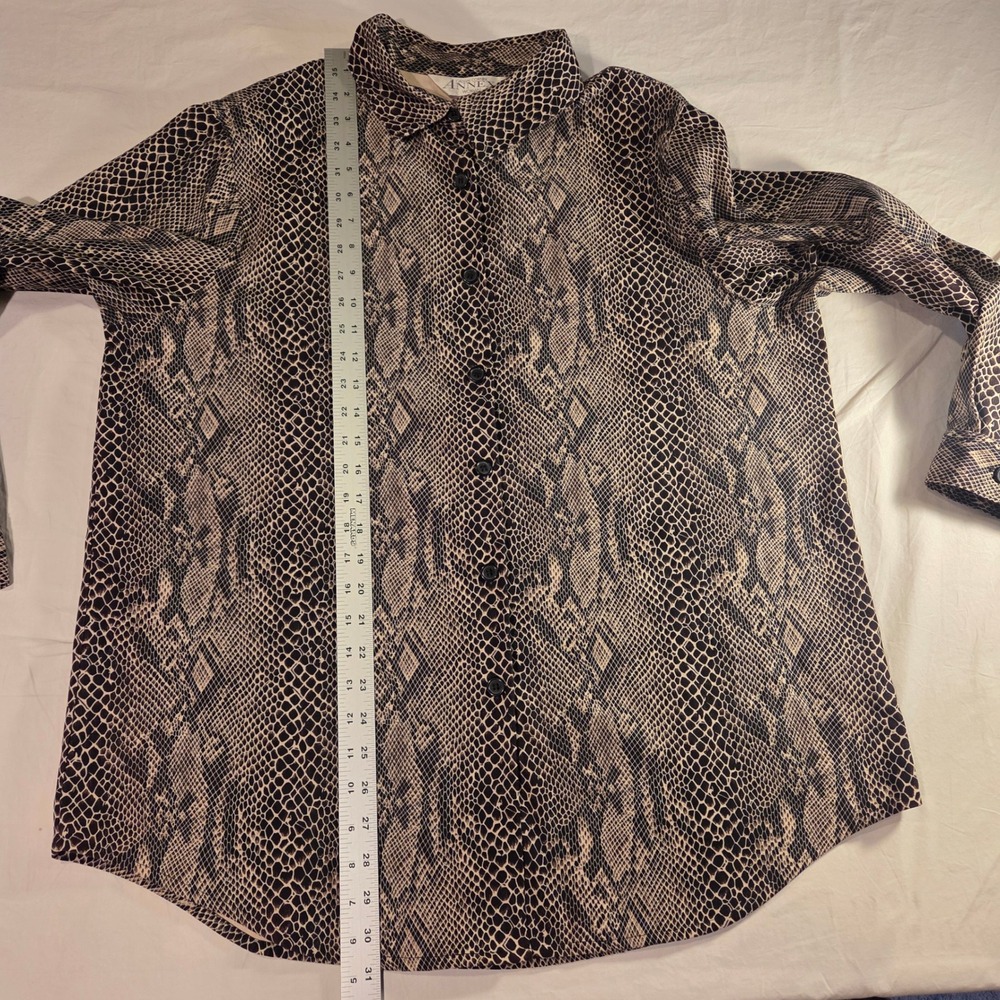 Casual Corner Annex Women's Long Sleeve Button Up Blouse Size 1X Snake Print - Picture 9 of 10
